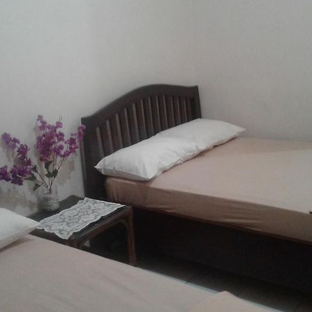 Canary Guesthouse Yogyakarta Eksteriør billede